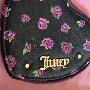 juicy couture heart shape coin purse